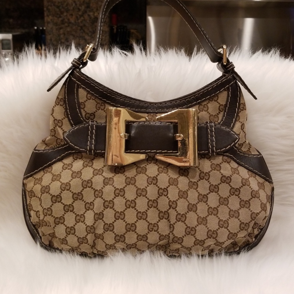 Gucci Handbag With Gold Bow